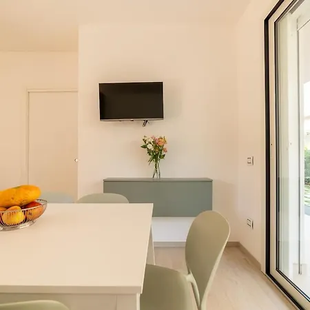 Apartament La Tua Casa Al Mare Con Piscina Privata *
